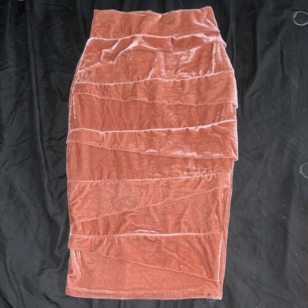 💞 Velvet PINK Ruffle Skirt 💞